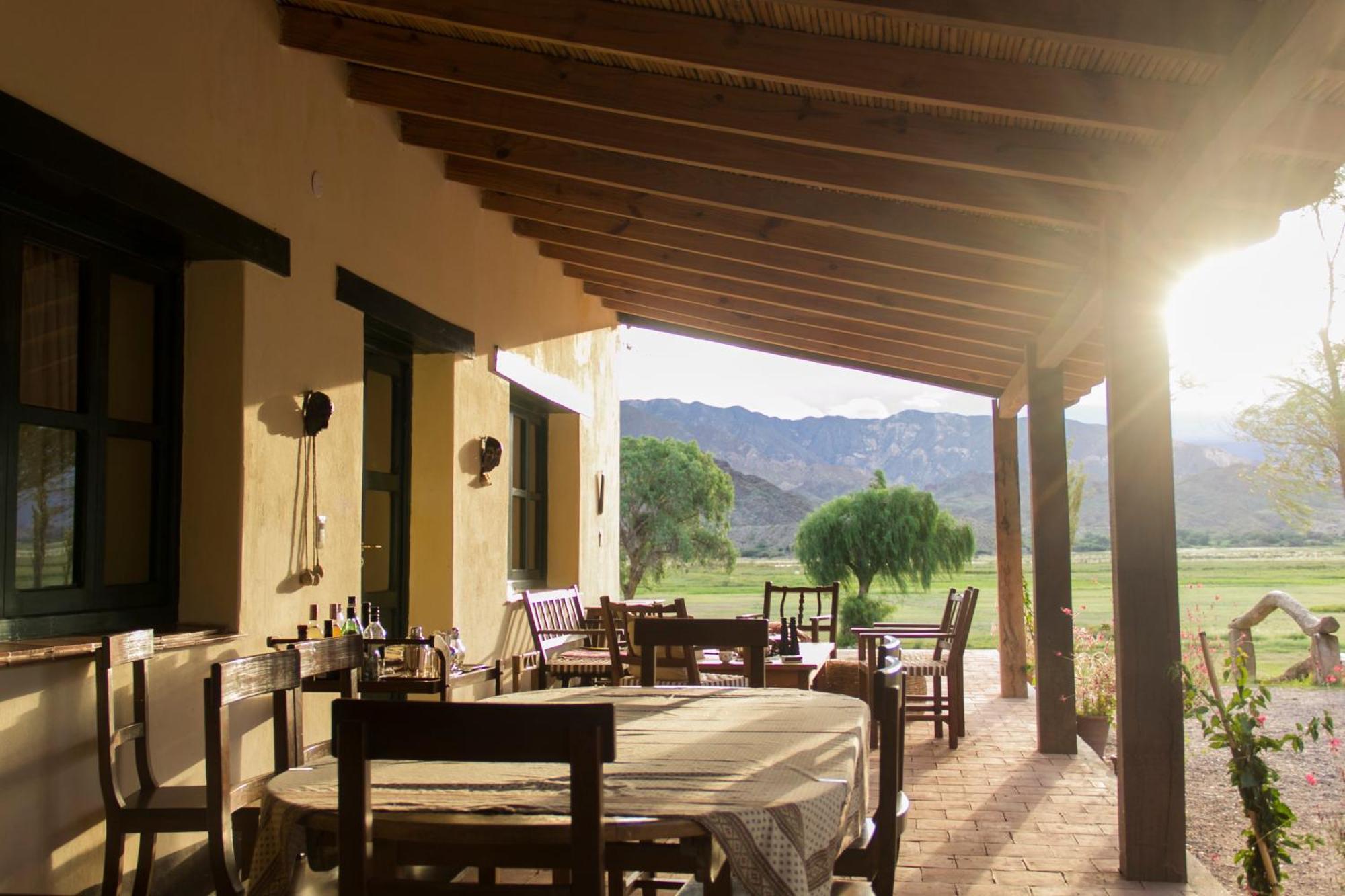 Estancia Banda Grande - Horse & Hiking Safaris Molinos Bagian luar foto